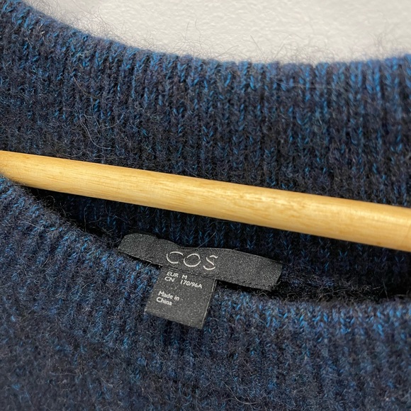 COS sweater in excellent used condition - Picture 3 of 3